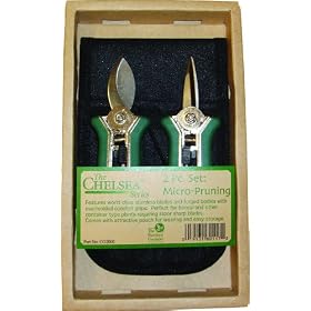 The Rumford Gardener CG2000 Micro Pruning 2-Piece Garden Tool Set by The Rumford Gardener