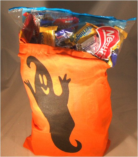 Happy Halloween Nestle Fun Size Chocolates Halloween Trick Or Treat Gift Bag 110 Pieces