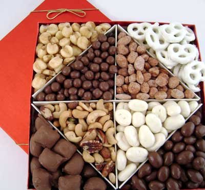 Signature Gift Box (Extra Large), Gourmet Nuts and Chocolates Gift Box