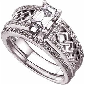 14kt White Gold Celtic Style Wedding Ring Set (Center stone is not included)