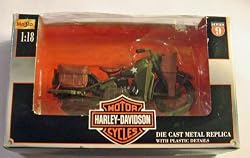 Harley-Davidson 1:18 Die Cast Metal Replica Series 9 2000 FLTR Road Glide