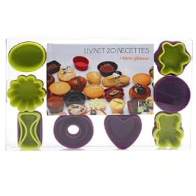 Coffret de mini-moules en silicone 25 pi�ces avec livre de 20 recettes inclus