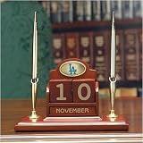 L.A. Dodgers Wooden Calander Desk Set