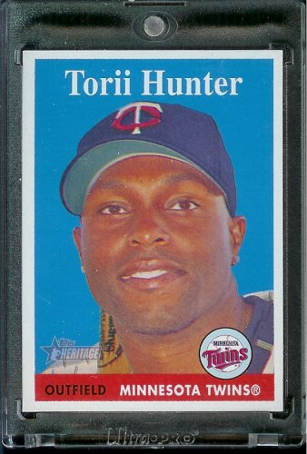 2007 Topps Heritage Baseball Card # 404 Torii Hunter Minnesota Twins - Mint Condition - In Protective Display Case