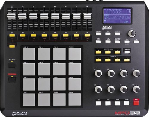 MusicalInstruments: Akai MPD 32 MIDI/USB Software Control Surface