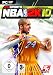 NBA 2K10 legt mit der Jubil�umsedition die Messlatte ein weiteres mal h�her an. NBA 2K10 trumpft mit 
einem einzigartigen Basketballerlebnis auf, inklusive v�llig neuer Gameplay-Komponenten sowie 
realistischeren Spielz�gen, einer unglaublichen Grafik und unerreichten Online-Modi. Dieses Jahr 
wirst Du mit NBA 2K10 mehr als nur die NBA spielen....