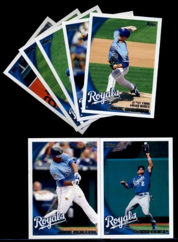 2010 Topps Baseball Cards Kansas City Royals Team Set with Ultra Pro 4 Pocket Notebook - 20 Cards including Greinke, Alex Gordon, Aviles, Meche, Guillen, Crisp & more!