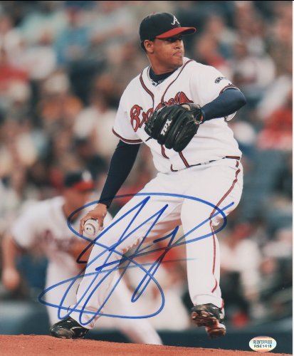 Jair Jurrjens Autographed 8 x 10 Photo