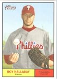 2010 Topps Heritage Baseball Card # 286 Roy Halladay - PHILADELPHIA PHILLIES - Mint Condition - MLB Trading Card Shipped In Protective ScrewDown Display Case! - Yes, The PHIILIES!
