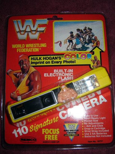 WWE Action Figure-WWF Hulk Hogan Camera - Imprints Photos- WWE WCW Wrestling-Remco WWE Action Figure
