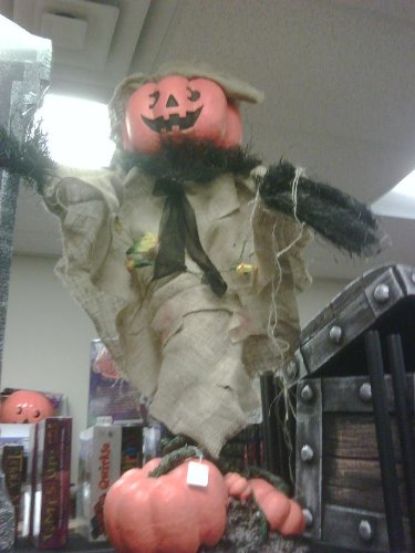 Outdoor Pumkin Man Scare Crow Halloween Decor