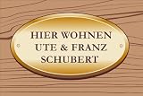 Produkt-Bild: Die Fu&szlig;matte hier wohnt.. Holzschild mit pers&ouml;nlichen Aufdruck