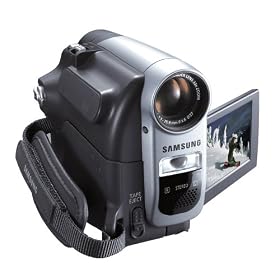 Samsung SC-D963 1.1MP MiniDV Camcorder with 26x Optical Zoom by Samsung