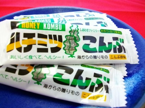 【メール便送料無料】　＜お徳用＞　美味しく食べてヘルシー！　ハチミツこんぶ　１８０ｇ