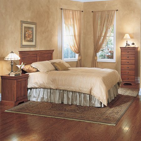 Kitchen: Heirloom Bedroom Collection
