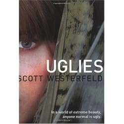Uglies (Uglies Trilogy, Book 1)