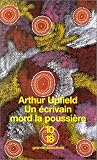 Un �crivain mord la poussi�re