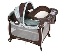 Graco Silhouette Pack 'n Play with Bassinet and Changer - 2009 Townsend