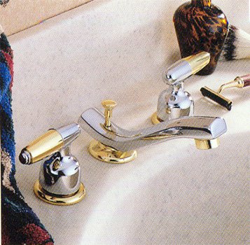Delta 3523-CBLHP Chrome & Polished Brass Bathroom Faucet