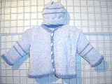 Ck625, Knitted on Hand Knitting Machine Finished with Hand Crochet Infant Boys Blue Cotton with Denim Stripe Cardigan, Hat Set Trimmed with Football Buttons