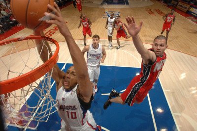 New Jersey Nets v Los Angeles Clippers: Eric Gordon and Jordan Farmar Photographic Poster Print by Noah Graham, 24x36