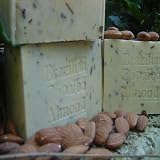 Handcrafted Copaiba Soap with Shea Butter - Brazilian Almond Oil and Eucalyptus Leaves Soap