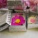 HANDMADE PEONY SCENTED TIN CANDLE/LARGE/PINK