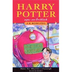 Harry Potter and the Philosopher's Stone (Irish Gaelic Edition)