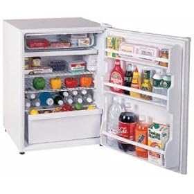 large capacity under-counter refrigerator freezer with a reversible door: Kitchen &amp; Dining