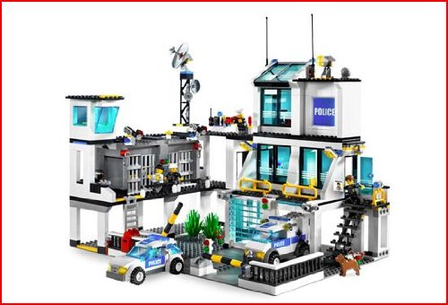Lego City Police Headquarters Style # 7744
