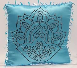 Ciara Pillow