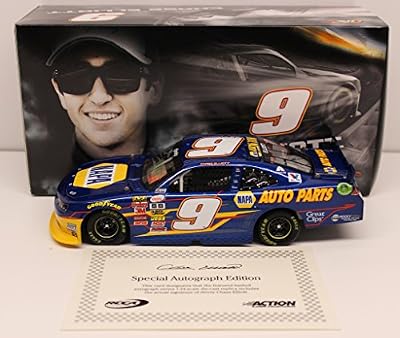 Chase Elliott Autographed 2015 NAPA Auto Parts 1:24 Nascar Diecast