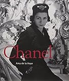 Chanel : couture and industry