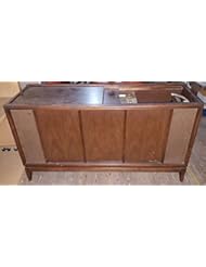 Speakers: MAGNAVOX Astro-Sonic Floor Console Radio Phonograph Model 1RP620 - Magnavox