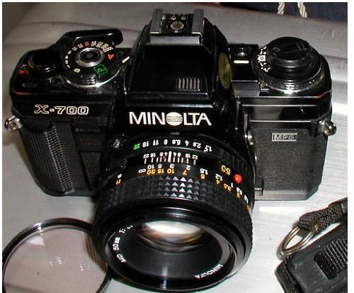 rewinding film minolta x-700