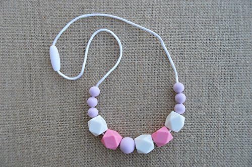 Chew Necklace for Kids/Sensory Play Necklace/Fidgeting Toy/Pastel Combo