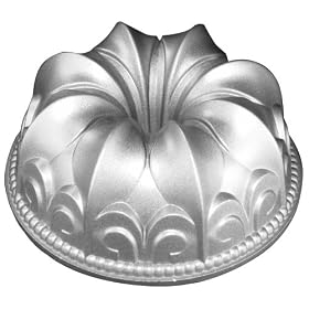 Fat Daddio's Cast Aluminum 12-Cup Iris Bundt Pan by Fat Daddio's