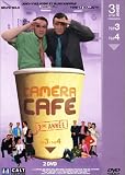 Revue Warner Home Vidéo  / Caméra Café : 3e année - Vol.3 et 4 - Édition 2 DVD