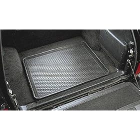 Highland 4670000 Black Universal Trunk Tray