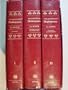 The Annotated Shakespeare: The Comedies, Histories, Sonnets and Other Poems, Tragedies and Romances Complete (Three Volume Set in Slipcase)