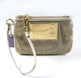NEW AUTHENTIC COACH POPPY SIGNATURE WRISTLET IPOD CASE BAG (Khaki/Gold)