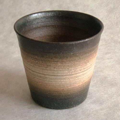 【越前焼　酒器】 「雲遊焼酎カップ 黒 A159」☆日本六古窯のひとつ☆温かみのある色合いと力強い形と素朴な風合い☆