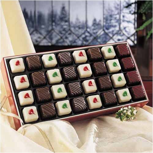 Classic Petits Fours (32 pc.) - Wisconsin Cheeseman by The Wisconsin Cheeseman