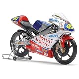 Review Minichamps  / Limited Edition 1:12 Scale Scale Valentino Rossi Aprilia 125 ccm 1997 Bike Diecast Model