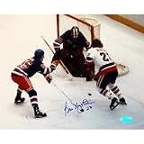 NHL Bob Nystrom Shot on goal Vs Rangers Autographed 8-by-10-Inch Photograph