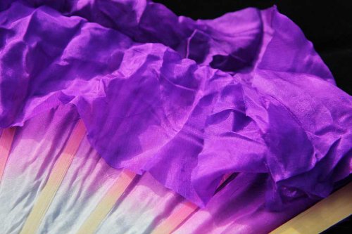 silkfans.comLilac Silk Flutter Dance Fan/Right Handed fans