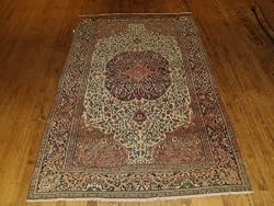 Handmade Antique Iranian Feraghan Sarouk Rug 4'3"x6'4"