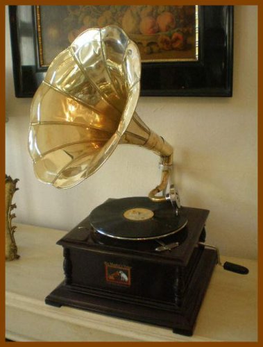 Nostalgisches His Masters Voice Grammophon - 
