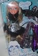 Bratz Wintertime Collection CLOE Sparklin Skis!