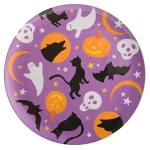 Black, White & Orange Designs of Ghosts, Skulls, Pumpkins, Wolves, Cats & Bats on a Purple Background10-Inch Dinner Plate